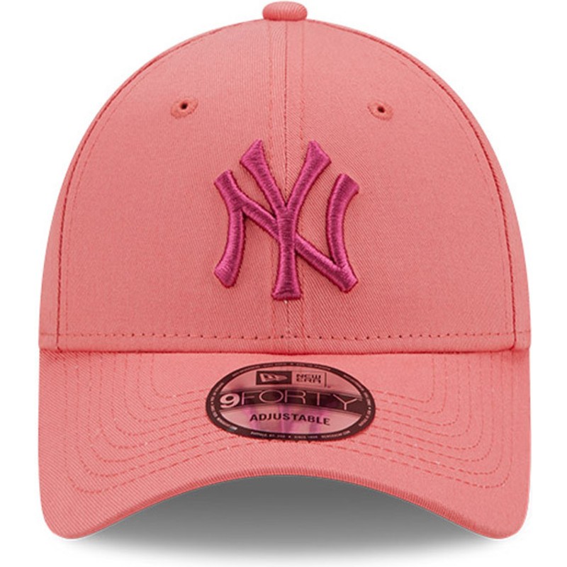New Era Curved Brim Pink Logo 9FORTY 